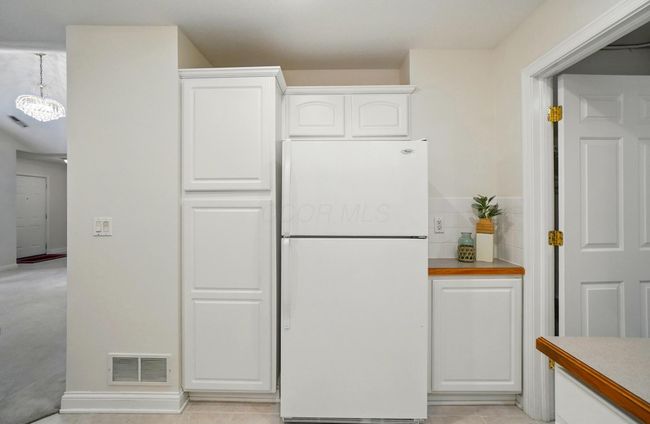 1131 Overlook Ct, Condo with 3 bedrooms, 3 bathrooms and null parking in Pickerington OH | Image 16