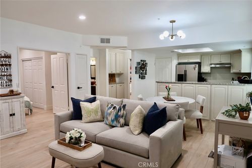 101-4561 Warner Ave, Huntington Beach, CA, 92649-3826 | Card Image