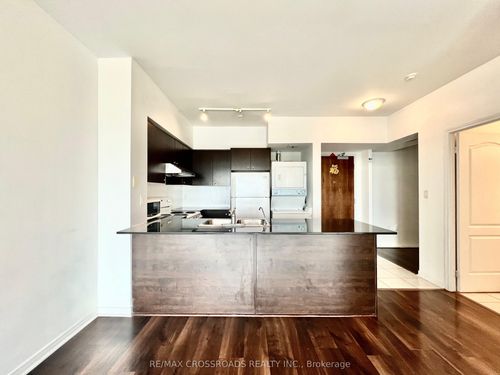 803-4600 Steeles Ave E, Markham, ON, L3R5J1 | Card Image