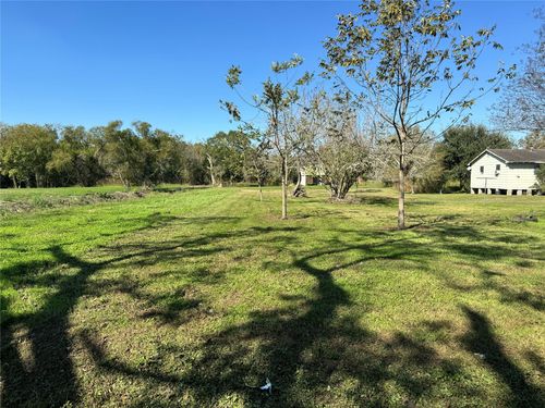 506 2nd St, Eagle Lake, TX, 77434 | Card Image