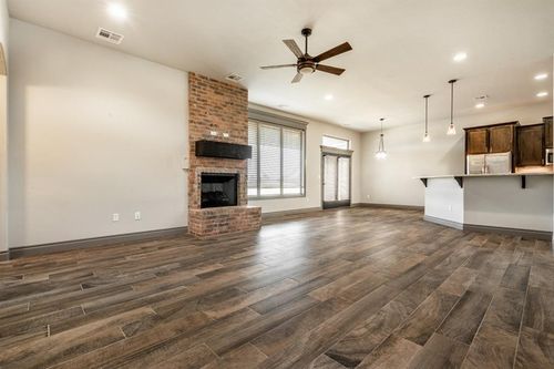 6133 Oxnard Street, Edmond, OK, 73034 | Card Image