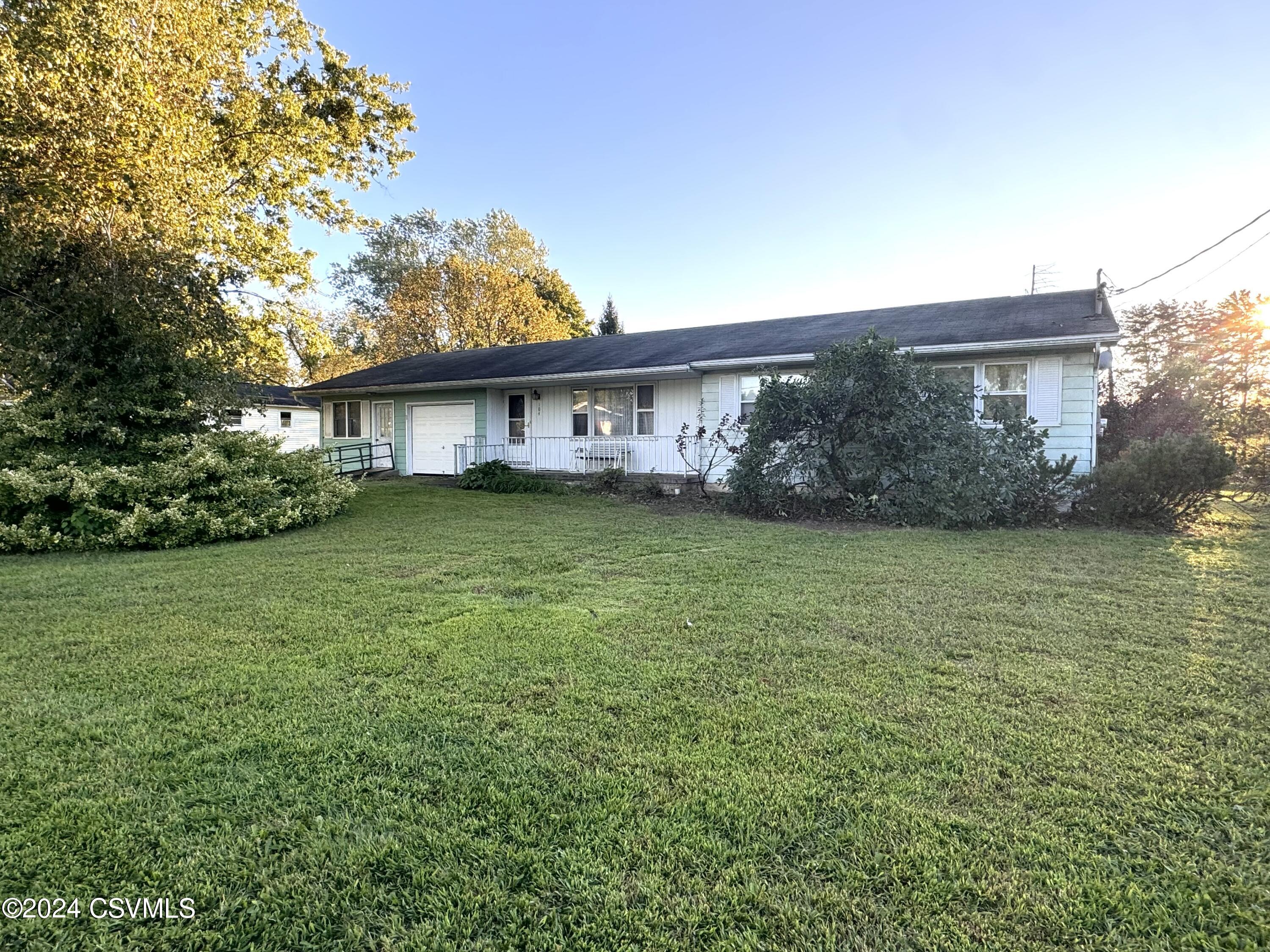 Fairmont Dr, Watsontown, PA 17777
