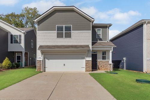 9202 War Eagles Way, Ashland City, TN, 37015-1472 | Card Image