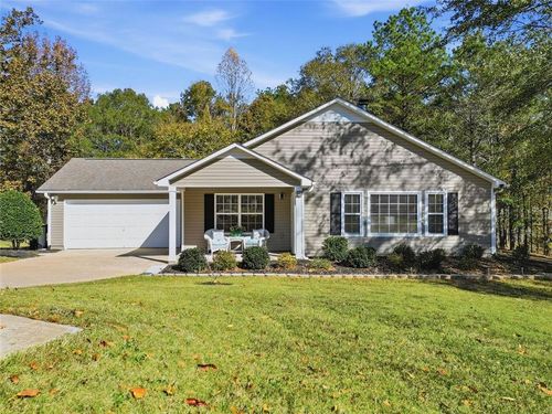 59 Akers Lake Dr, Moreland, GA, 30259-3046 | Card Image