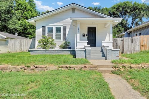 2903 Lindsay Ave, Louisville, KY, 40206-1113 | Card Image