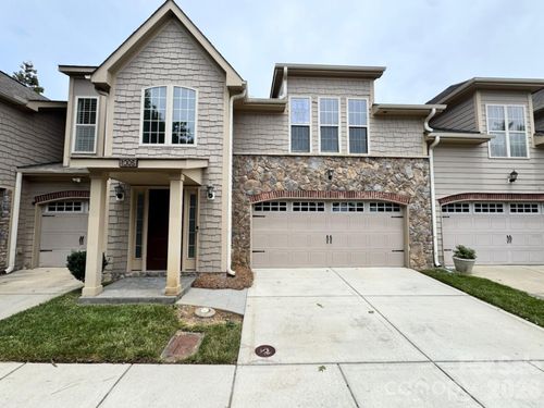 1005 Stuarts Landing Dr, Cramerton, NC, 28032-1689 | Card Image