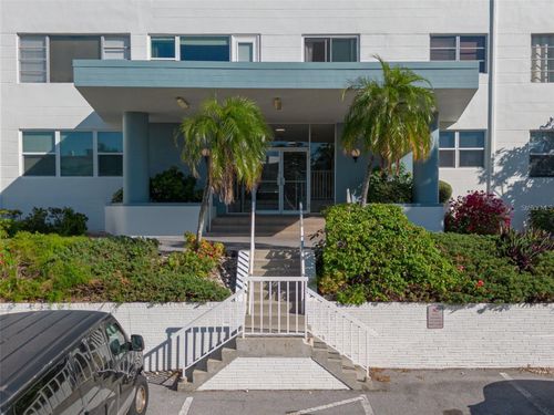 apt-301-55 Harbor View Ln, BELLEAIR BLUFFS, FL, 33770-2645 | Card Image
