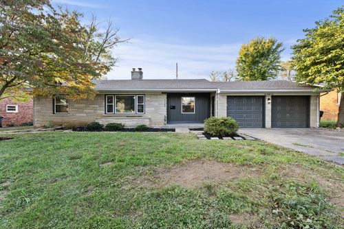 1032 Algonquin Trl, Frankfort, KY, 40601-1702 | Card Image