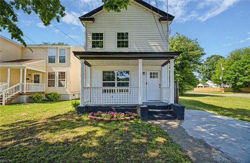 1304 Highland Ave, Portsmouth, VA, 23704-6960 | Card Image