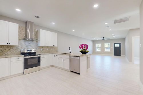 a-8709 Wheatley St, Houston, TX, 77088-4944 | Card Image
