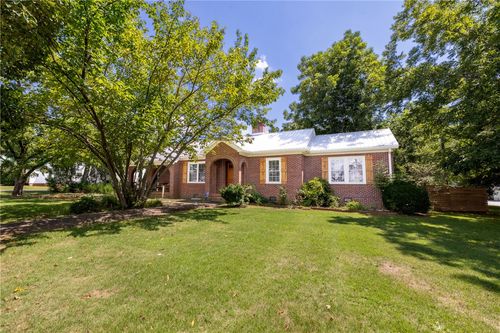 704 Cherry St, Pendleton, SC, 29670-1909 | Card Image