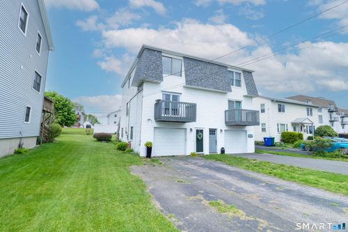 217 Short Beach Rd, Stratford, CT, 06615-7692 | Card Image