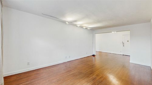 apt-5c-102 67th Dr, Forest Hills, NY, 11375-2826 | Card Image