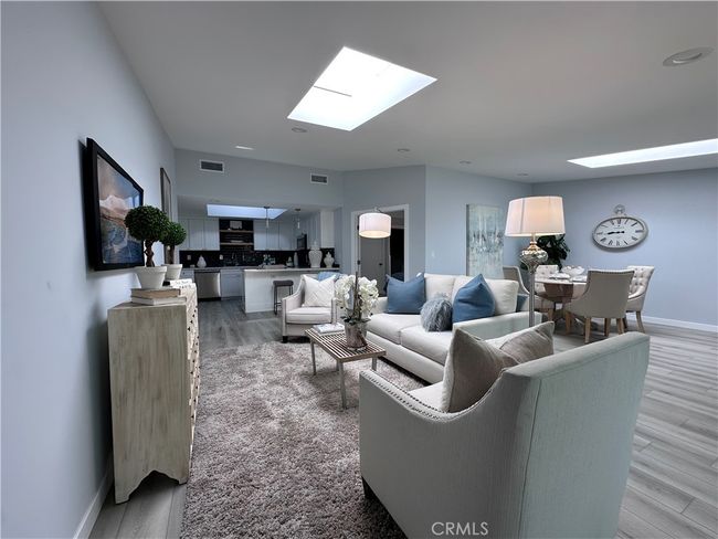 APT-201K - 13361 El Dorado Dr, Home with 2 bedrooms, 2 bathrooms and null parking in Seal Beach CA | Image 7