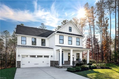 320 Watermans Way, Poquoson, VA, 23662-1988 | Card Image