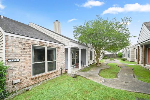 9320 Jefferson Hwy, Baton Rouge, LA, 70809-2474 | Card Image