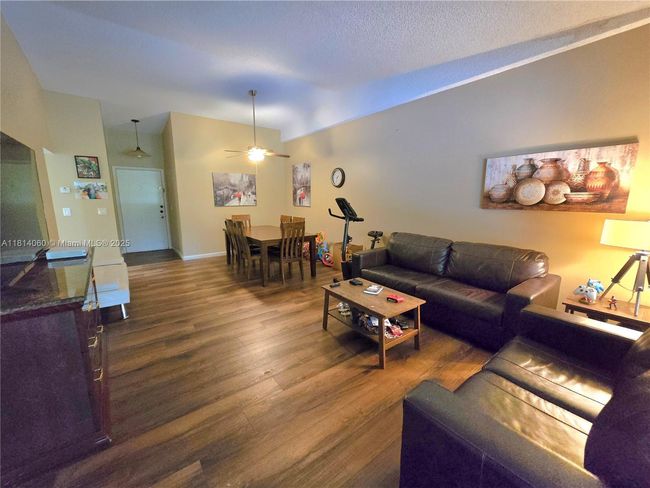 APT-202 - 7380 Nw 1 St St, Condo with 1 bedrooms, 2 bathrooms and null parking in Plantation FL | Image 11