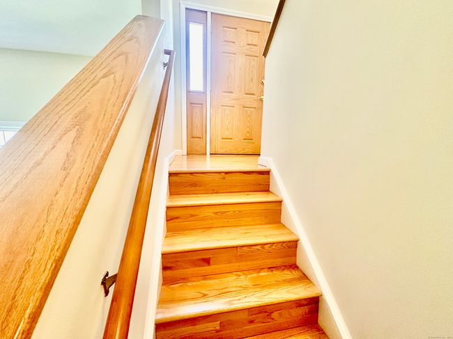 27 Fieldstone Ter, House other with 3 bedrooms, 2 bathrooms and null parking in Naugatuck CT | Image 21