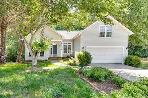 105 Poplar Springs Dr, Mauldin, SC, 29662-3194 | Card Image