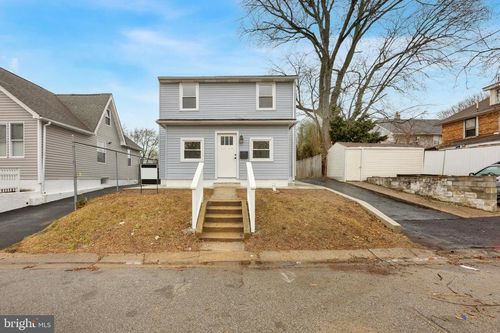 201 East Ave, NEW CASTLE, DE, 19720-5933 | Card Image