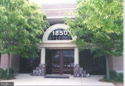 ste-208-1850 William Penn Way, LANCASTER, PA, 17601-6758 | Card Image