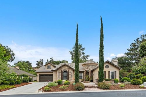 2157 Berwick Woods, Fallbrook, CA, 92028-5414 | Card Image