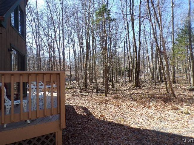 64 Hugo Dr, House other with 3 bedrooms, 2 bathrooms and null parking in Albrightsville PA | Image 7