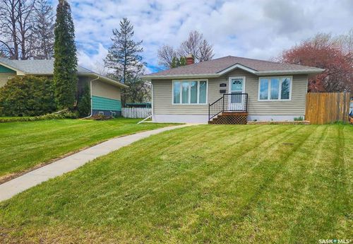 5342 5th Ave, Regina, SK, S4T0M4 | Card Image