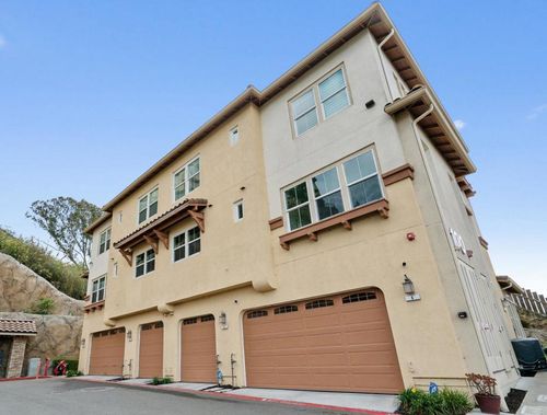 unit-b-100 Chelsea Ct, Daly City, CA, 94014-1821 | Card Image