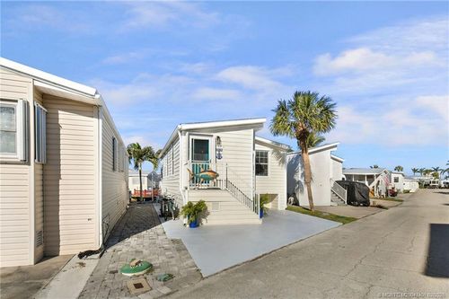 1092 Nettles Blvd, Jensen Beach, FL, 34957-3386 | Card Image
