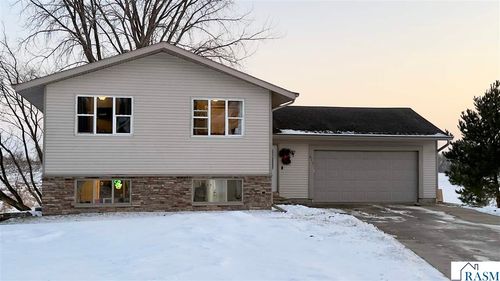 917 3rd Court, Cleveland, MN, 56017 | Card Image
