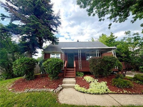 4765 North Bailey Avenue, Amherst, NY, 14226 | Card Image