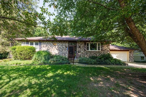 391 Lynwood Ln, Lancaster, OH, 43130-8528 | Card Image