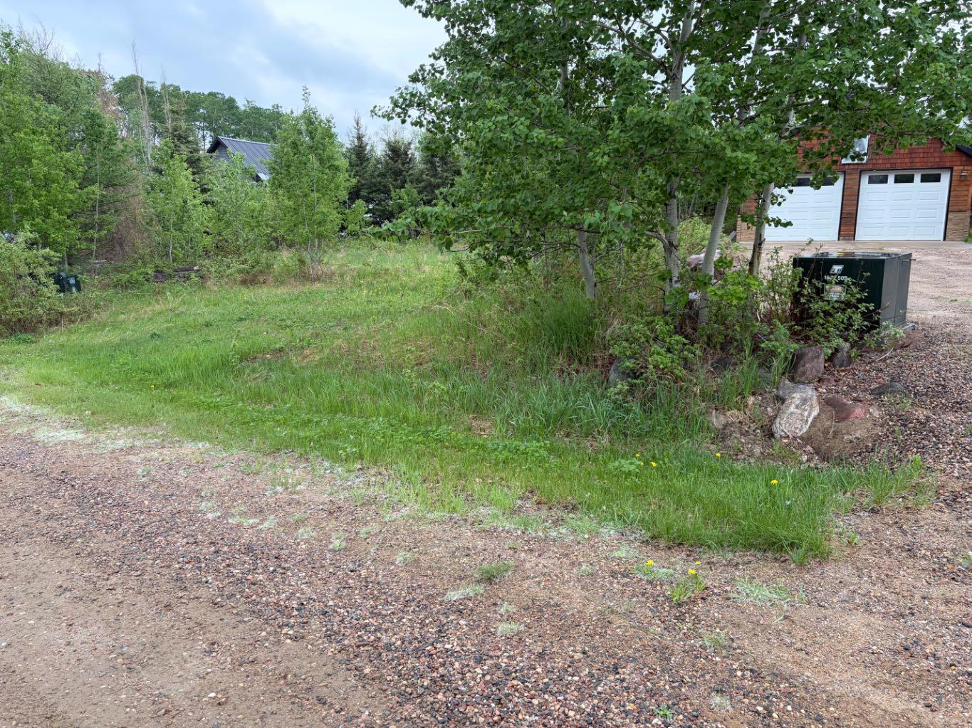Land in Lac Des Iles 2