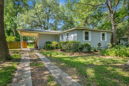 217 Sinclair Rd, Tallahassee, FL, 32312-2713 | Card Image