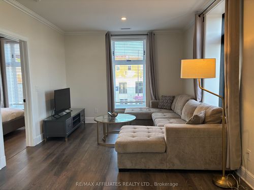 201-20 Beckwith St N, Smiths Falls, ON, K7A2B3 | Card Image