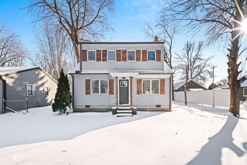 938 Cozy Lane, OSHKOSH, WI, 54901 | Card Image