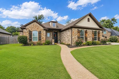 111 Champions Dr, Hallsville, TX, 75650-6022 | Card Image