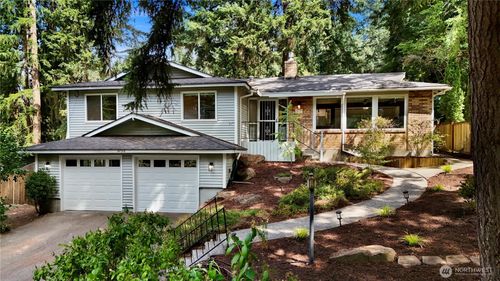 3730 Ne 194th Street, Lake Forest Park, WA, 98155 | Card Image