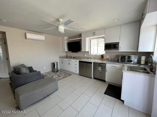 2-1909 E 8th St, Tucson, AZ, 85719-5687 | Card Image