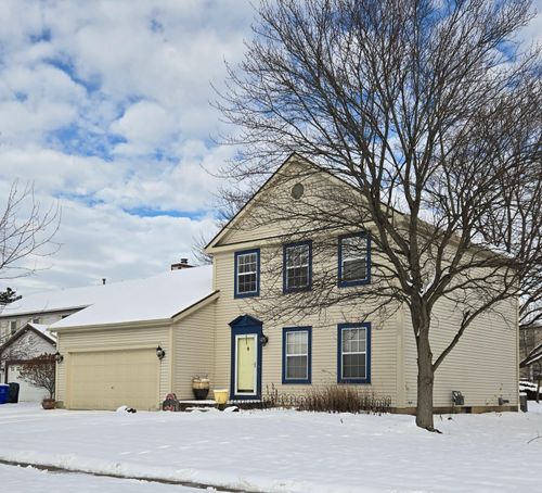 7456 Mapleleaf Ct, Columbus, OH, 43235-4216 | Card Image