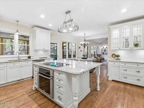 2901 Hunters Bluff Dr, Raleigh, NC, 27606-9615 | Card Image