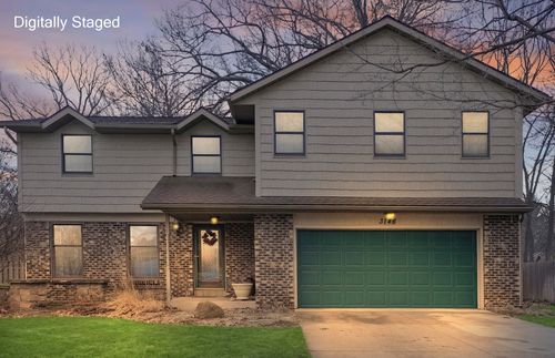 3146 Pinedale Dr Sw, Grandville, MI, 49418-2043 | Card Image