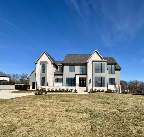 8106 Turning Point Dr, Brentwood, TN, 37027-2103 | Card Image