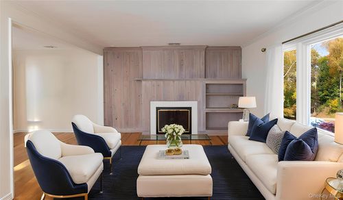 77 Washington Ave, Dobbs Ferry, NY, 10522-1211 | Card Image