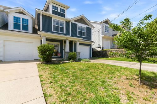 404 Normandy Cir, Nashville, TN, 37209-4822 | Card Image