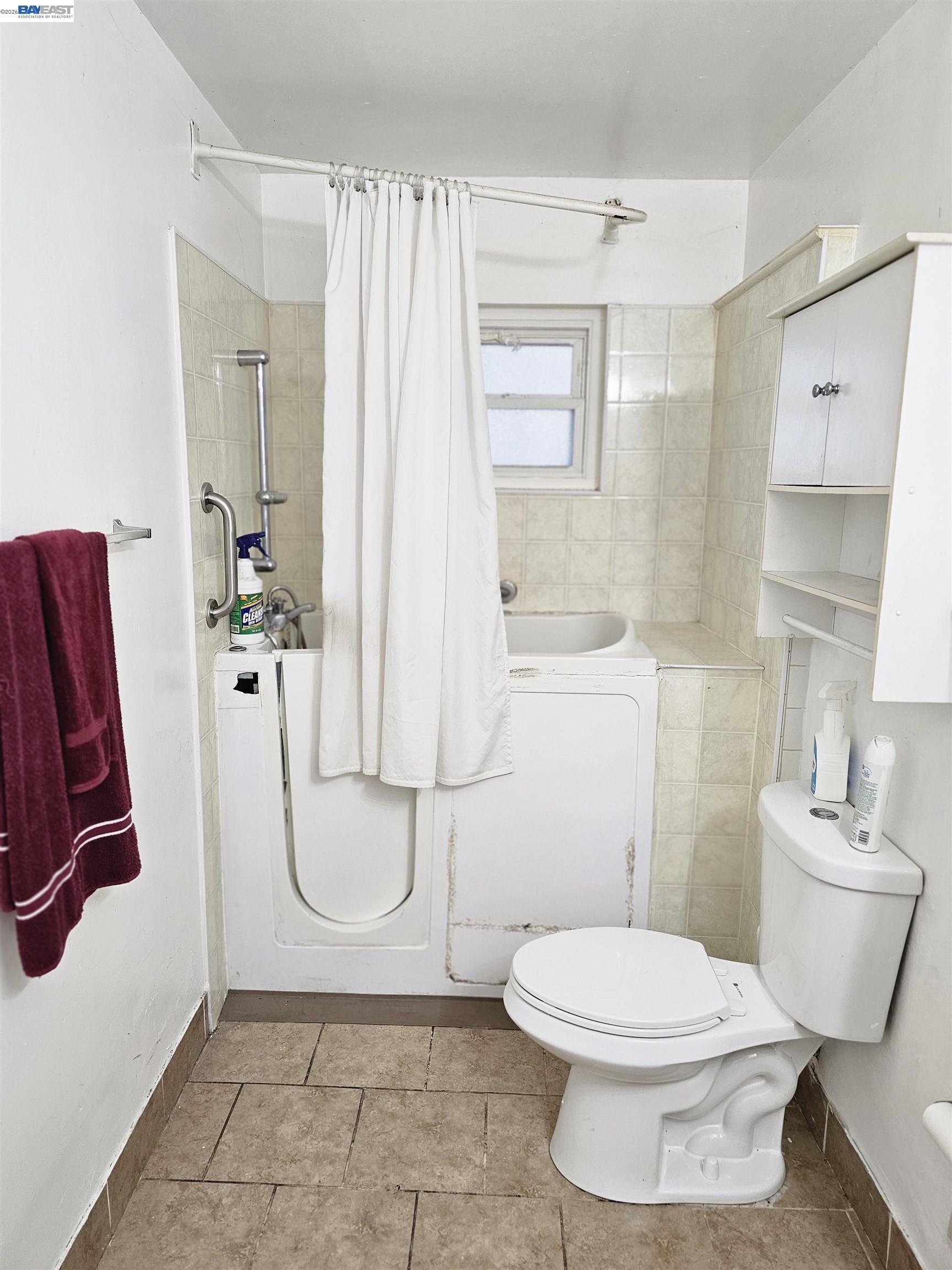 Residential in East Palo Alto 5