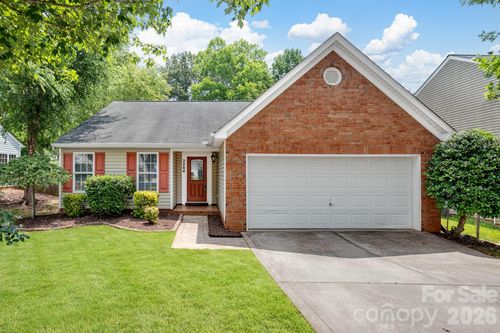 2244 Wexford Way, Statesville, NC, 28625-5024 | Card Image