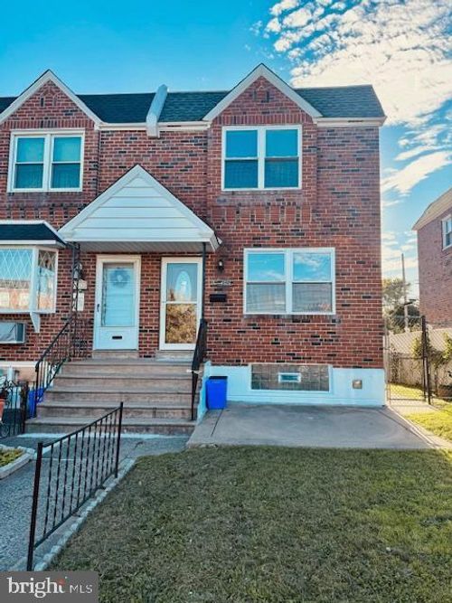 4526 Strahle St, PHILADELPHIA, PA, 19136-2412 | Card Image