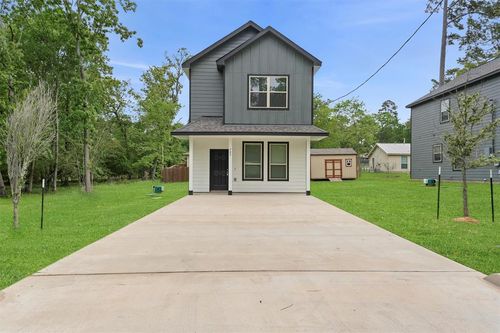 705 Little River Dr, Montgomery, TX, 77316-6120 | Card Image